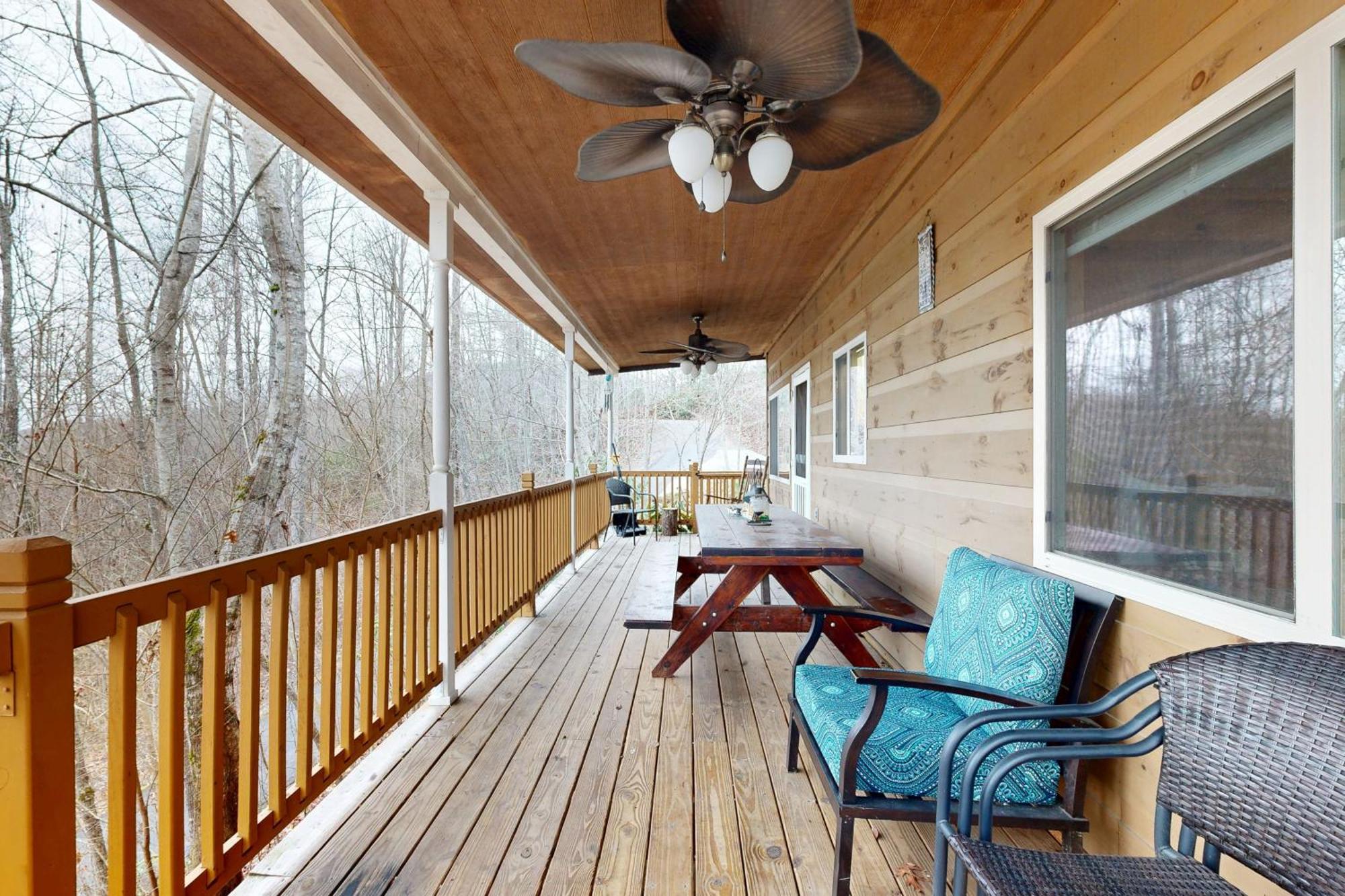 2 Bed 2 Bath Vacation Home In Whittier V Exterior photo